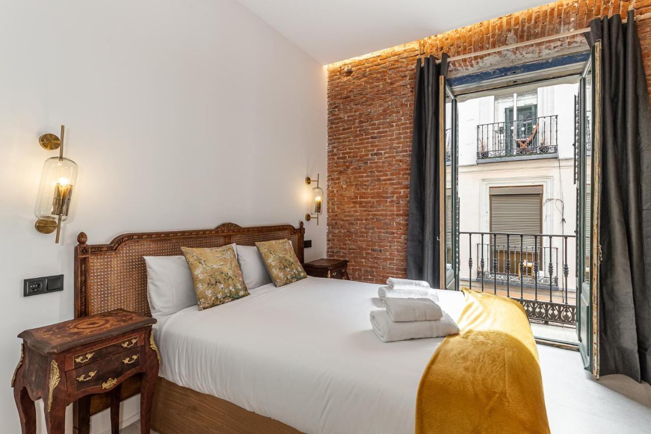 Queens House Chueca Madri Exterior foto