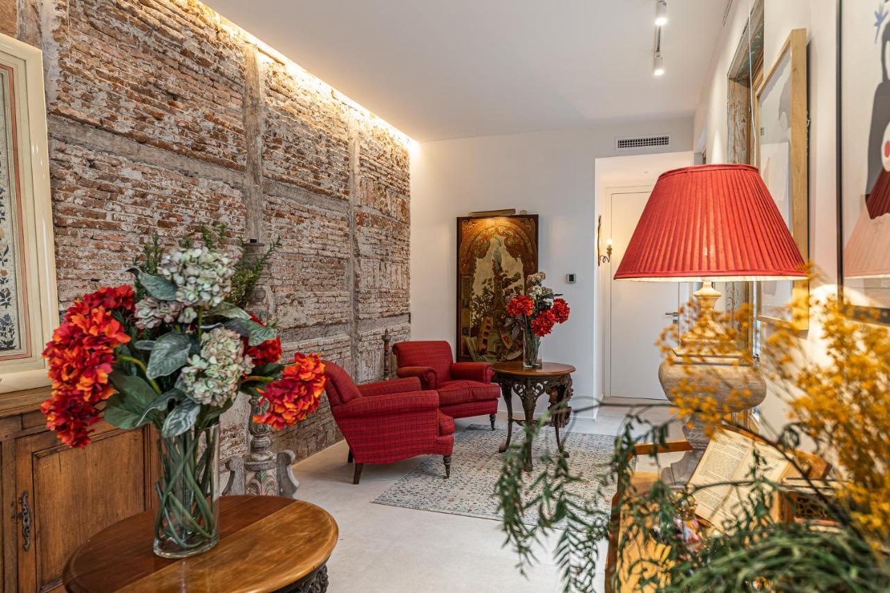 Queens House Chueca Madri Exterior foto