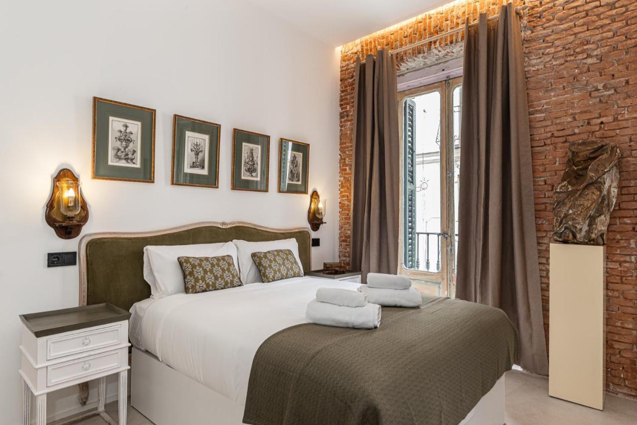 Queens House Chueca Madri Exterior foto